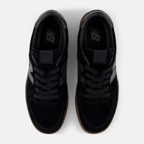 NEW BALANCE T500